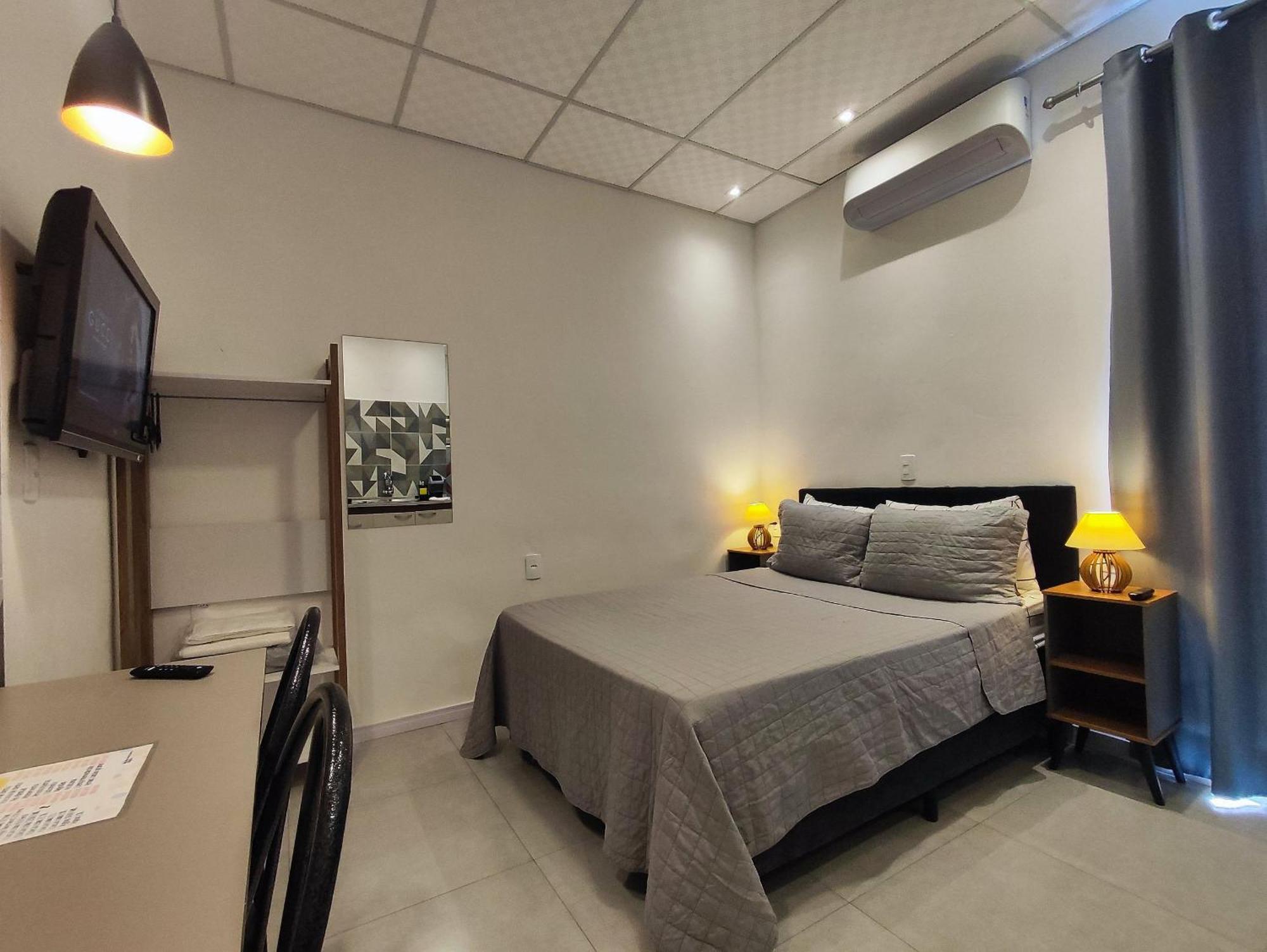Villa Bilac - Studios Proximo A Vila Germanica Bairro Da Velha บลูเมเนา ภายนอก รูปภาพ